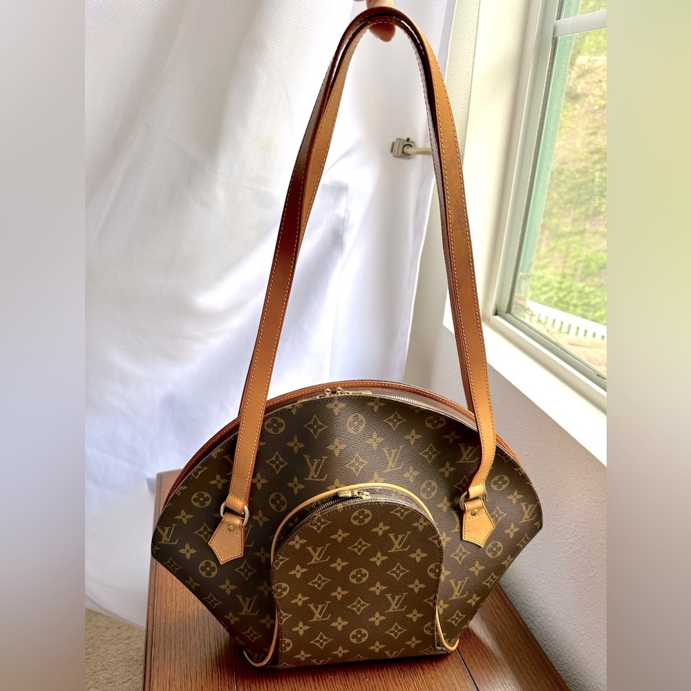 GM Ellipse vintage Louis Vuitton-price is firm